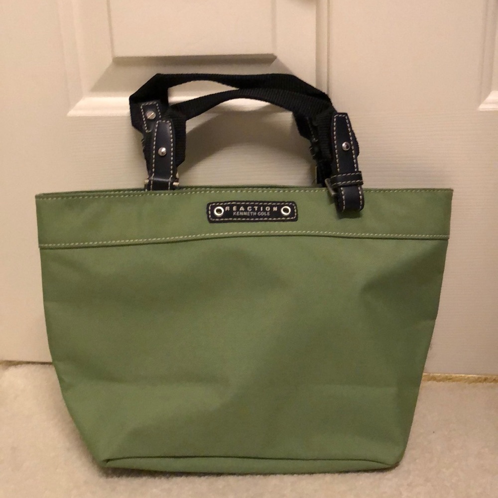 Reaction Kenneth Cole bag